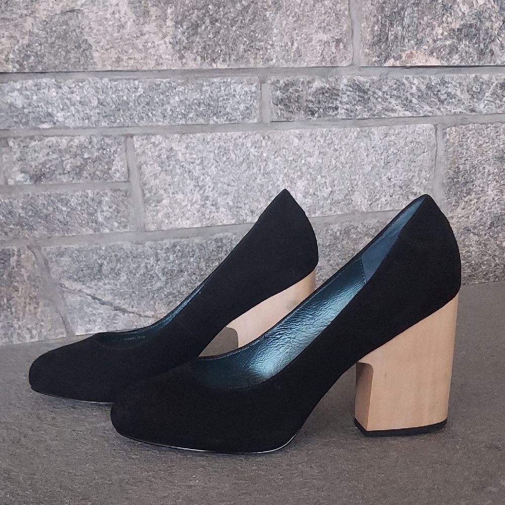 Elegant Black Block Heel Pumps